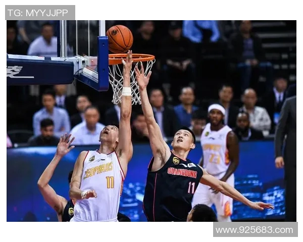 深圳篮球队荣登篮球团队协作排行榜第十名展现出色团队精神与默契配合