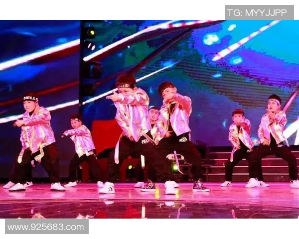 街舞盛宴：深入广州街舞队员的独特才华与个人风采