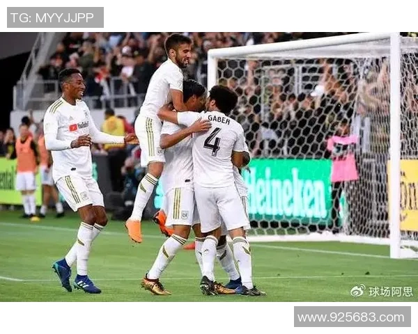 洛杉矶队与波特兰伐木队的激烈对决揭示了西部联赛的竞争魅力