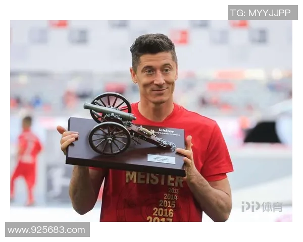 莱万携手球队再创辉煌追逐金靴梦想的足球传奇之路