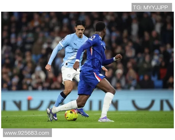 英超焦点战切尔西对阵曼城谁能在巅峰对决中笑到最后