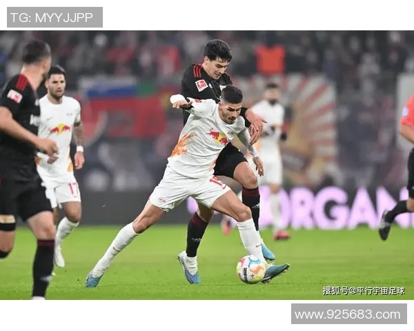 赫根与莱红牛的精彩对决分析及战术解析展望 赫根与莱红牛的精彩对决分析及战术解析展望