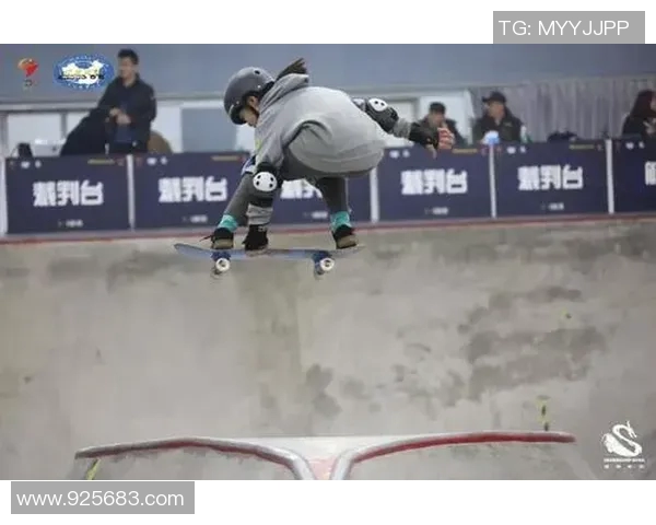 重庆滑板队以80分领跑滑板精英赛积分榜展现强劲实力