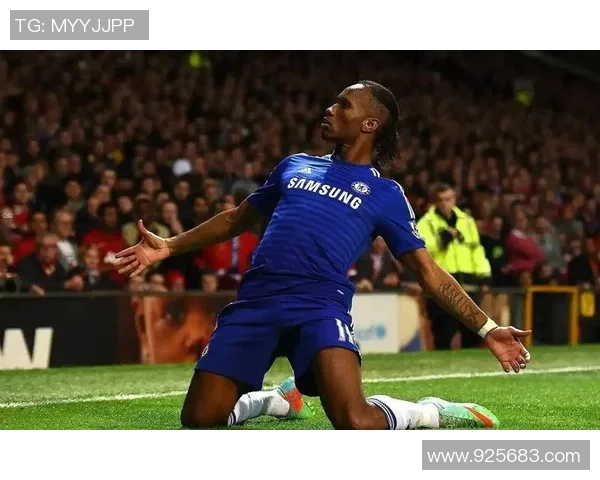 马丁内斯的传奇之路：从默默无闻到世界瞩目的足球明星