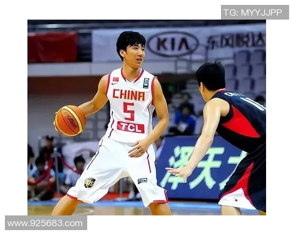 韩硕：从篮球新星到职业生涯的转折点与未来发展展望