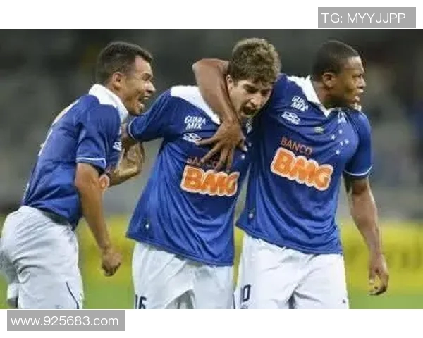 克鲁塞罗与博卡青年激战正酣谁将赢得南美足球的荣耀之战